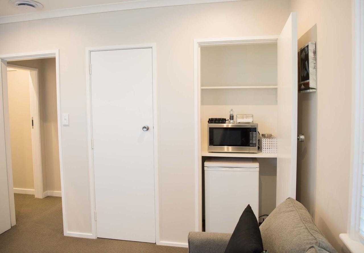 Style In Ngaio Bed & Breakfast Уелингтън Екстериор снимка